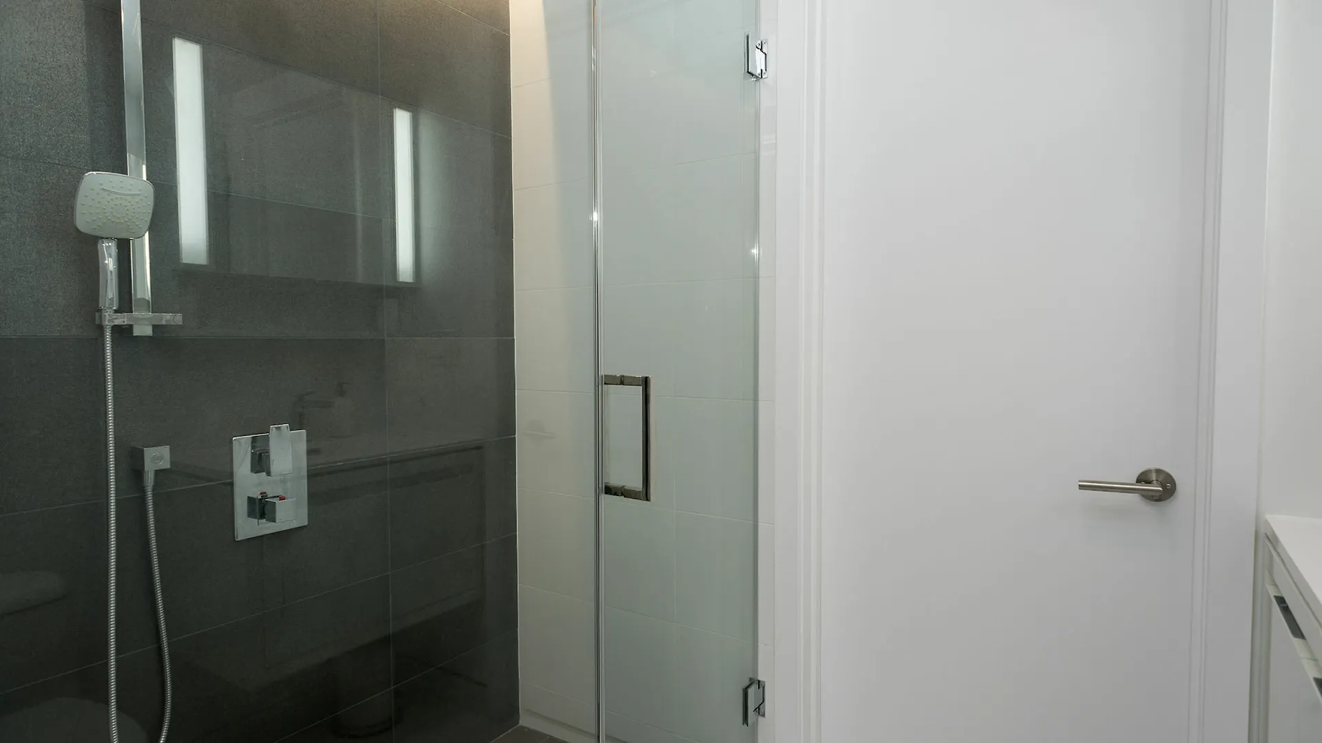 Appartement Airy 1Br In Downtown Mtl By Sonder à Montréal